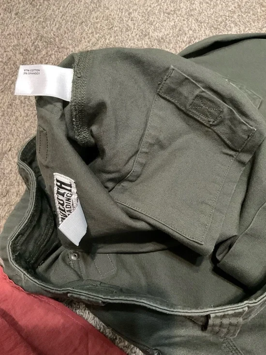 Duluth Trading Co DuluthFlex Firehose Relaxed Fit Olive Green Cargo Pants 42x30 - Picture 6 of 8